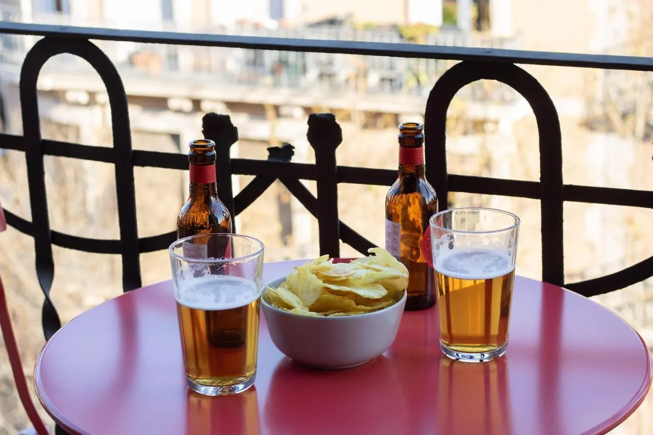 Lucasland Apartments Barcelona Spanien