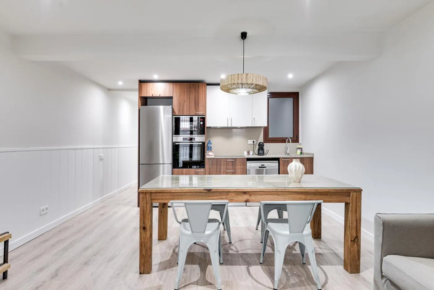 Lucasland Apartments Barcelona